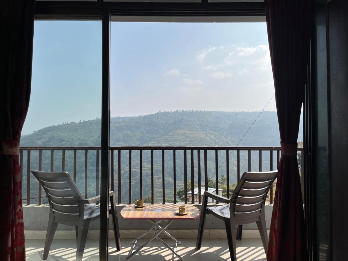 S2 Residency Hotel Panchgani Exterior photo