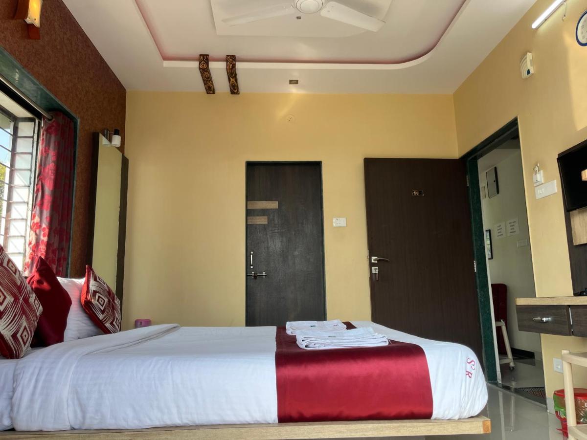 S2 Residency Hotel Panchgani Exterior photo