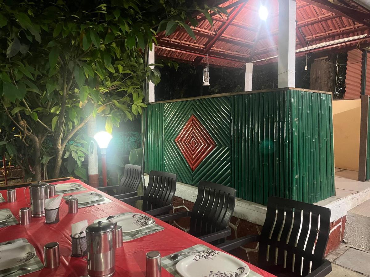 S2 Residency Hotel Panchgani Exterior photo
