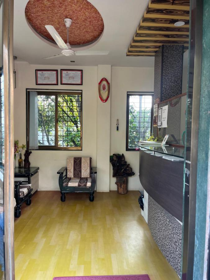 S2 Residency Hotel Panchgani Exterior photo